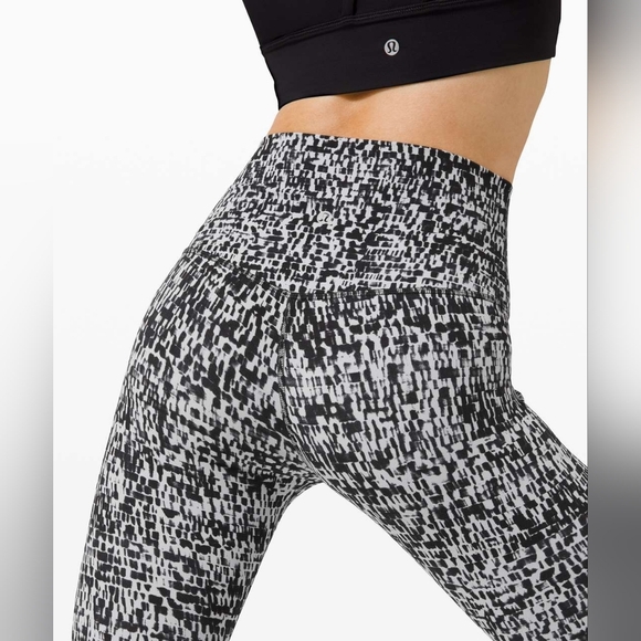 Lululemon Align Pant II 25" Urban Block Ice Grey Black Size 4 Leggings - Picture 4 of 9